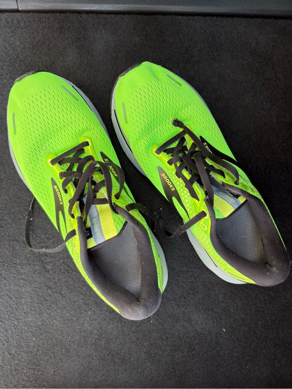 Brooks Men’s Running Shoes - Neon Green and Black